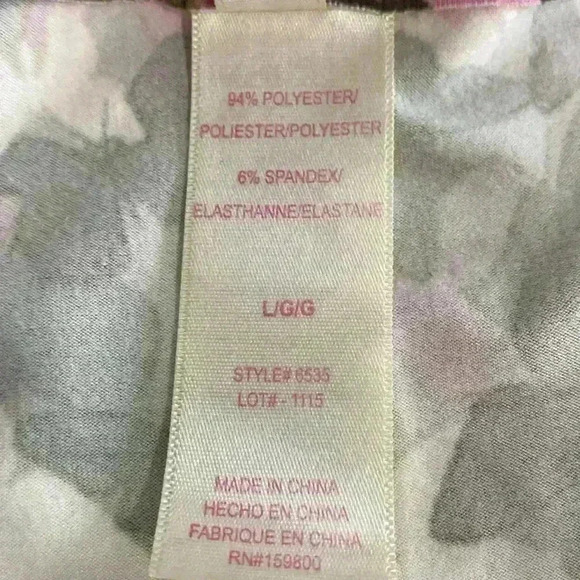 2 Retreat Casual Tops🦋🌺 - Picture 8 of 15